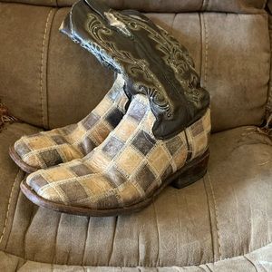 Square toe cowboy boots